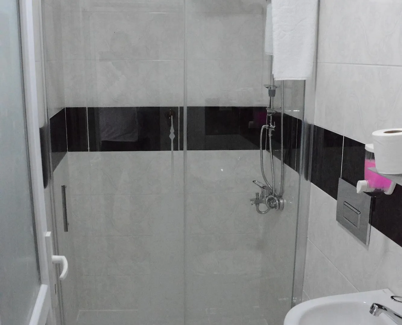 Turgut Hotel Istanbul 2*,