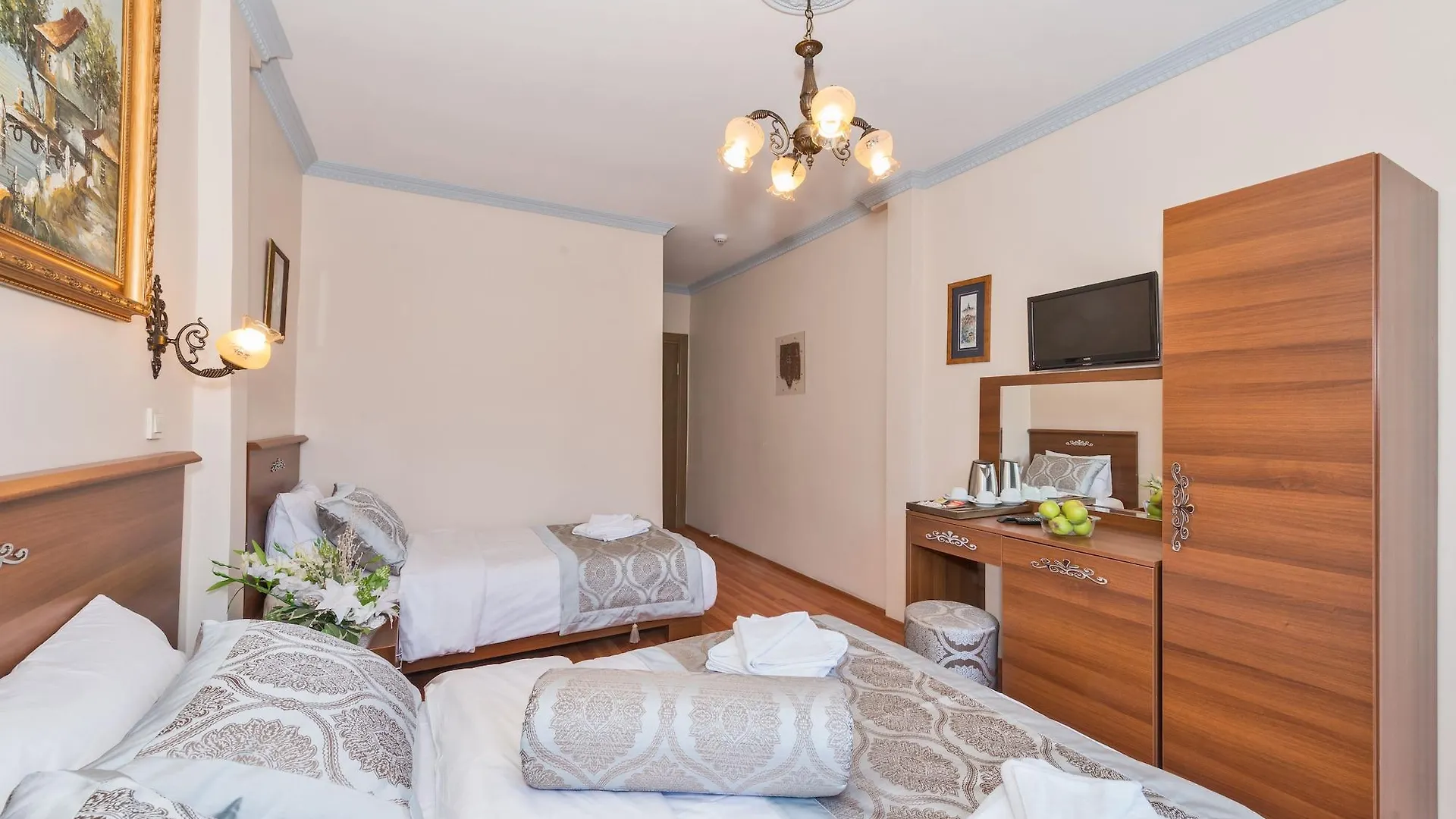 **  Turgut Hotel Istanbul Turkey