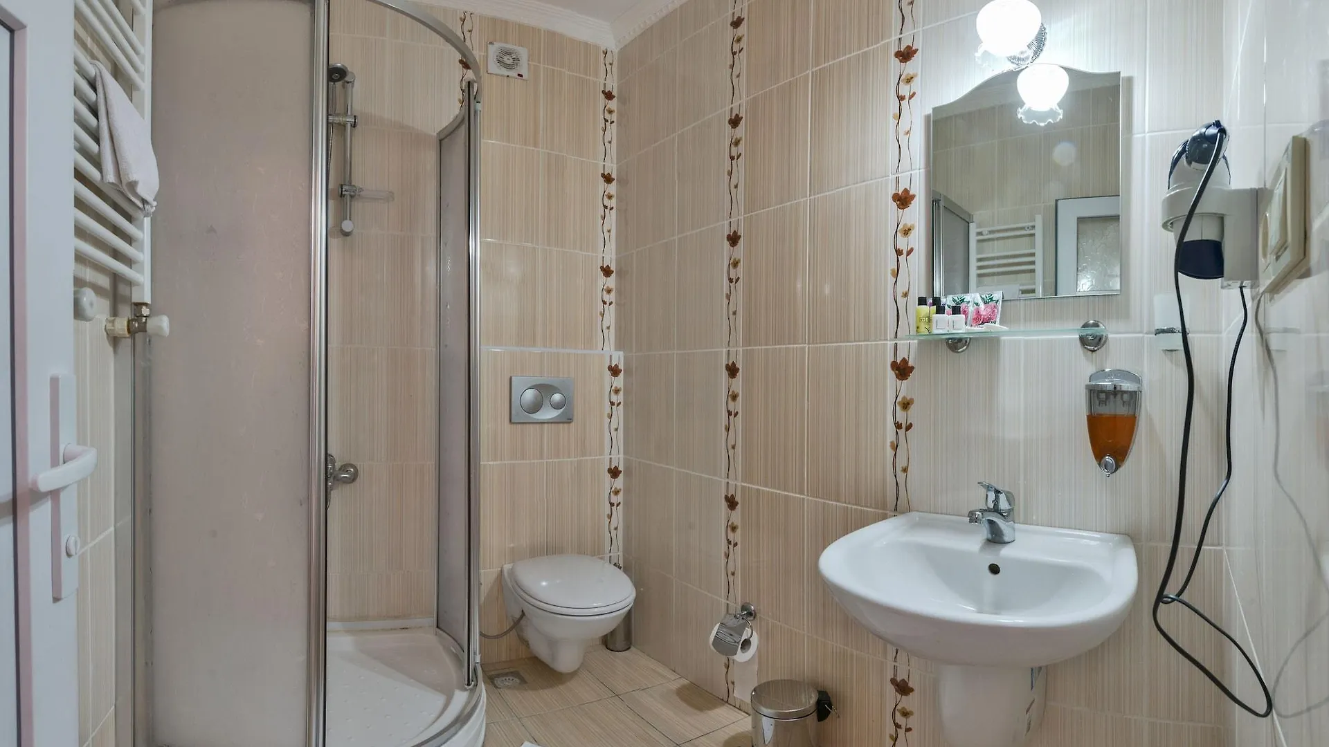 Turgut Hotel Istanbulská provincie